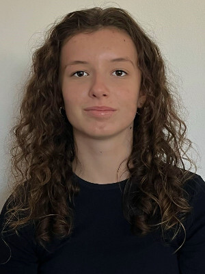 Nikola Priehodová