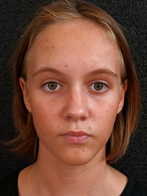 Laura Schwarz