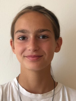 Ester Sasaráková