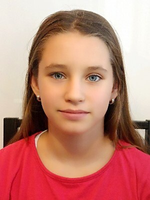 Nina Suríniová