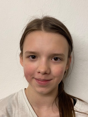 Elizabeth Viktória Frohnová
