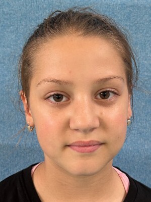 Klára Genzorová