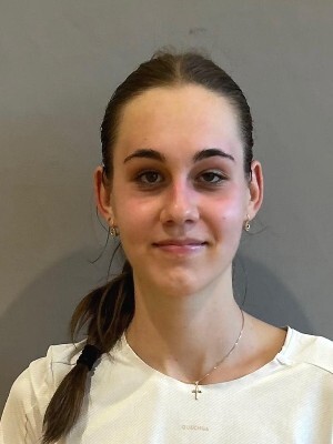 Ester Ondrušová