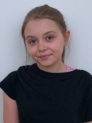 Ella Tvrdá