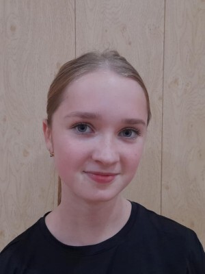Elena Aštaryová