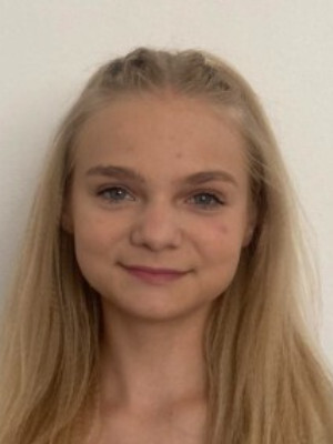Timea Bekešová