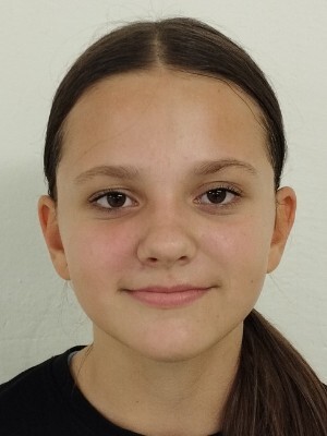 Nela Luticová