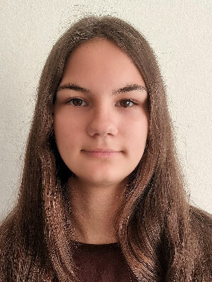 Ella Láczki