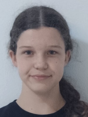 Olivia Honor Petrášová