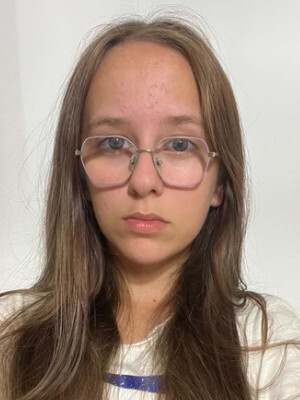Adela Bĕhalová